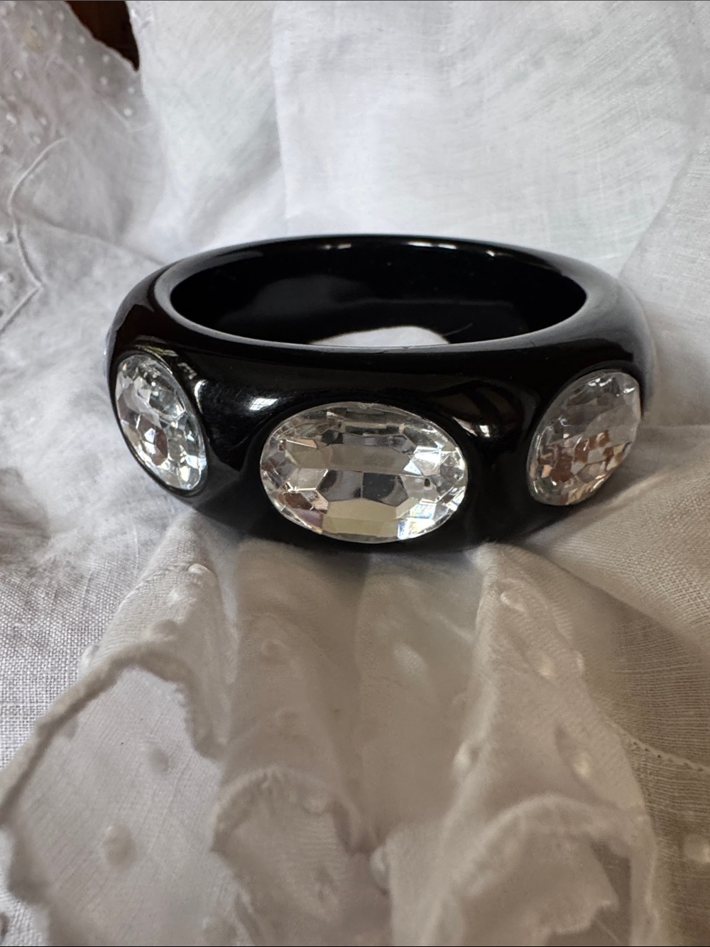 Vintage Art Deco Style Bangle with 8 Large Clear Faceted Stones